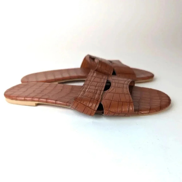 Summer Slip On Flats - 39 (8.5) - Picture 4 of 5